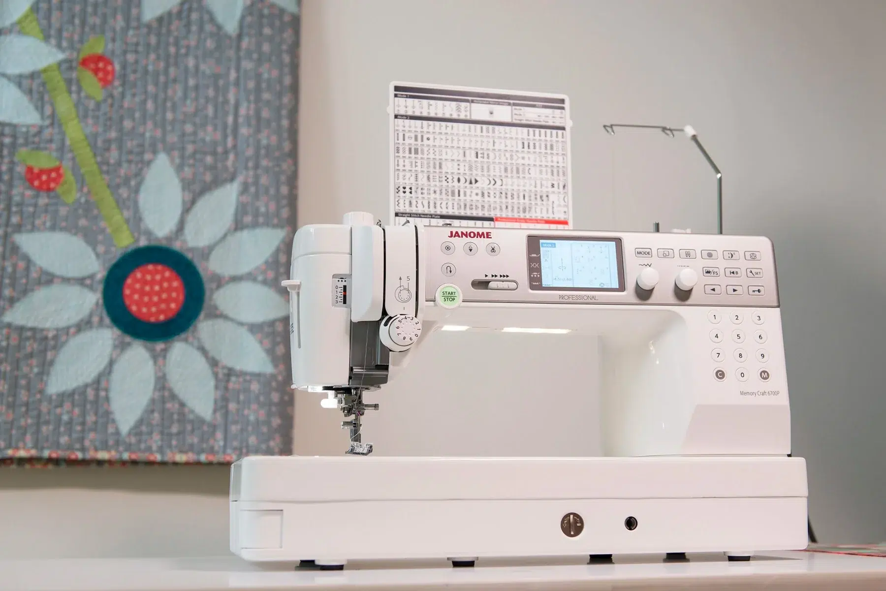Janome Memory Craft 6700 - Professional Janome Memory Craft 6700 - Professional