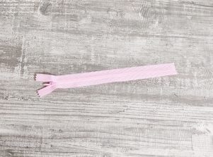 Usynlig Lynlås 4mm - Lyserød (60CM) Usynlig Lynlås 4mm - Lyserød (60CM)