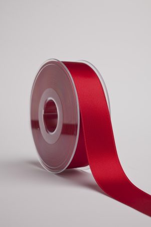 Satinbånd 40 mm. (True Red/Mørk Rød Col.331) Satinbånd 40 mm. (True Red/Mørk Rød Col.331)