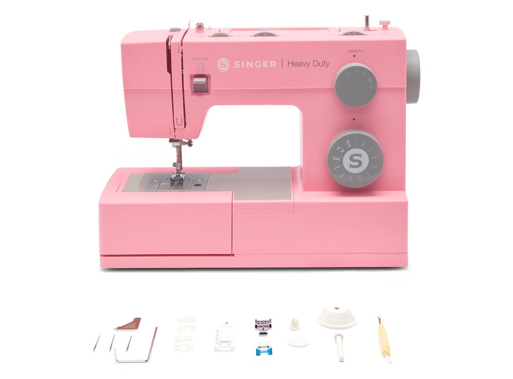 Singer Heavy Duty 4411 Pink (Limited Edition) Singer Heavy Duty 4411 Pink (Limited Edition)